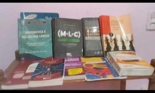 imagem de livros de matematica